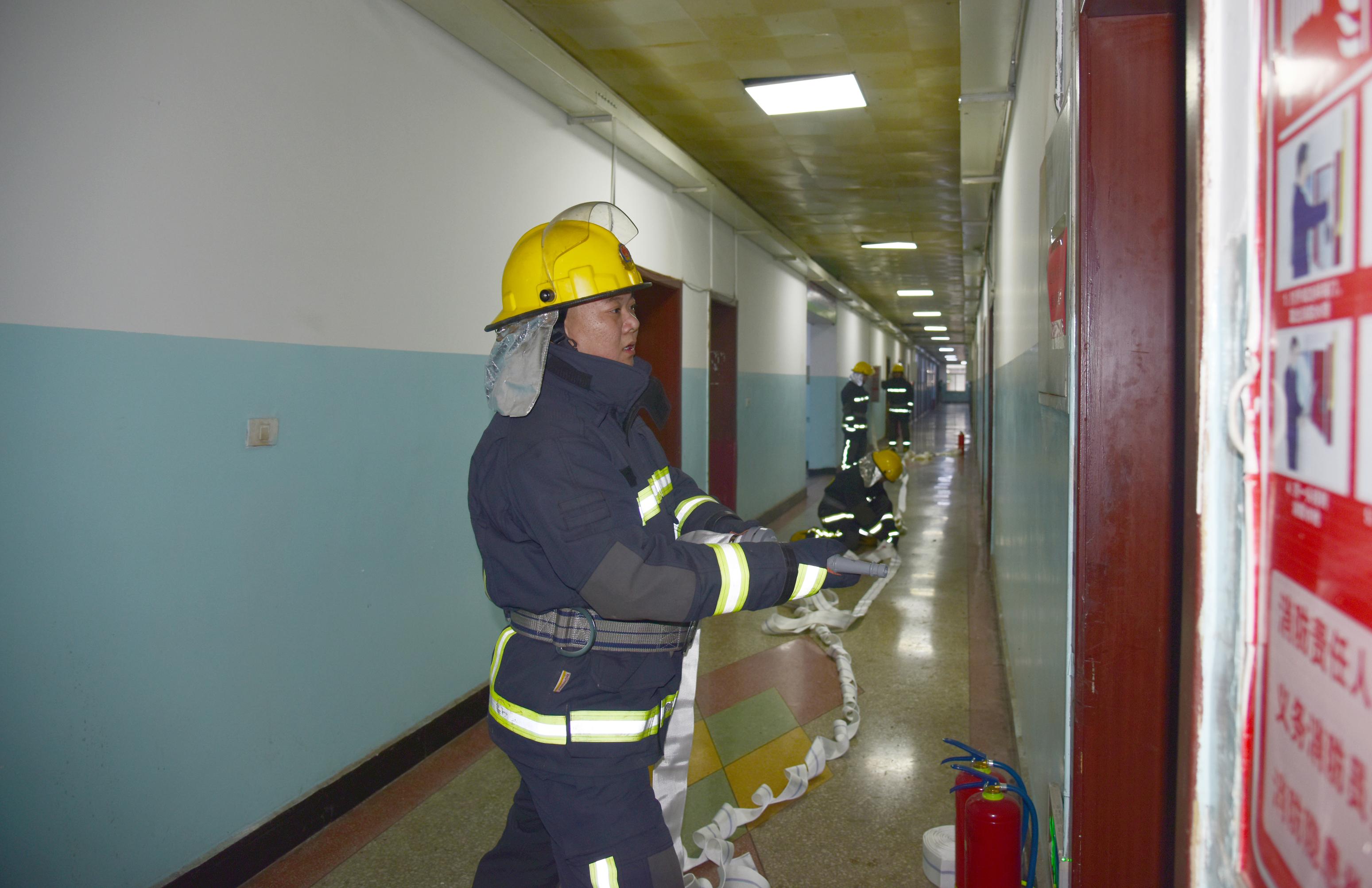 DSC_7005.JPG DSC_7005.JPG